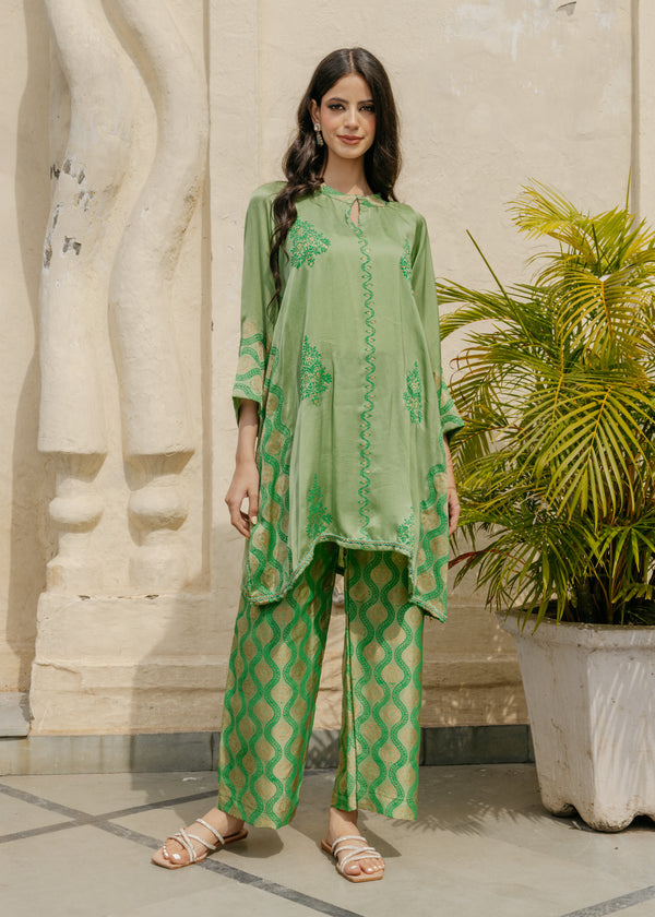 Leher Rang Co-ord Set